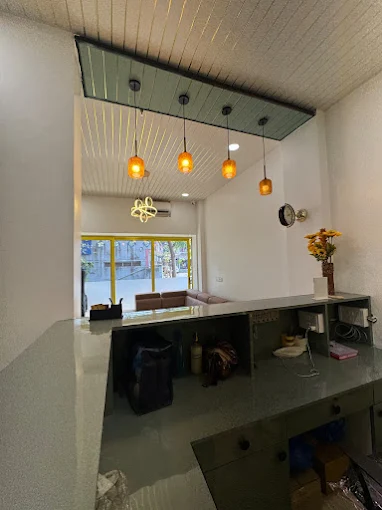 Hotel Sapphire Inn Surat — premium family hotel near Surat Railway Station and Textile Market